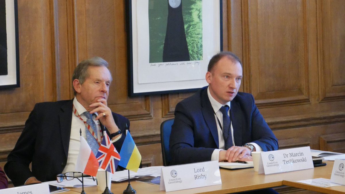 Yesterday we hosted an event for the launch of our new paper on the trilateral initiative between Britain, Poland and Ukraine 🇬🇧🇵🇱🇺🇦 We were delighted to welcome Hanna Shelest, @MTerlikowski, @M_Piechowska and @james_rogers to present the Report and Lord Risby as our moderator