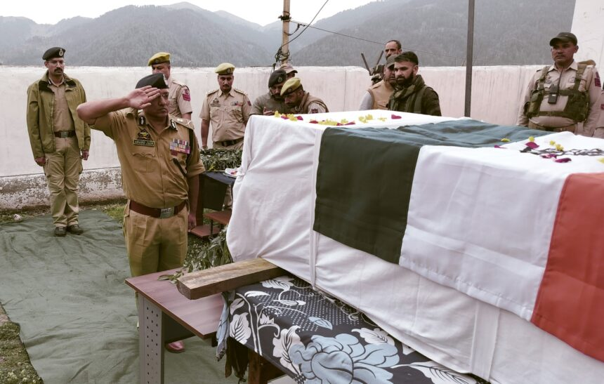 Inspector General of Police, #Jammu Zone, Anand Jain said that the VDG member was hit after the terrorists attacked the security forces. He said that further investigation and search operations are underway.

#udhampur #kashmirrejectsterror