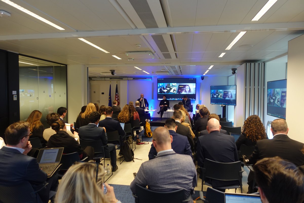 Today we’re looking at the future of policy in the digital space 💻 Our speakers are covering how we can avoid regulatory overlap and foster innovation 📈 Thanks to @Andreea_Gulacsi, @IoanDragosT, Kim Tumirano from @StateDept and @IBMEuropePolicy's Jean-Marc Leclerc!