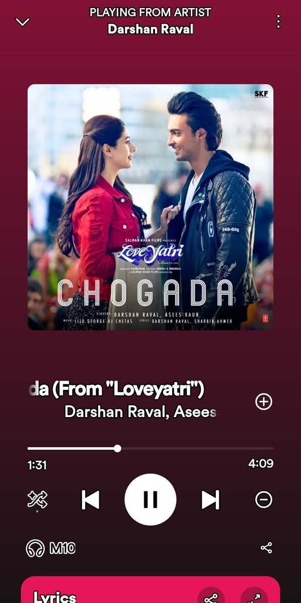 No matter its navratri days or non navratri days, i daily listen to this  song👇🏻💙