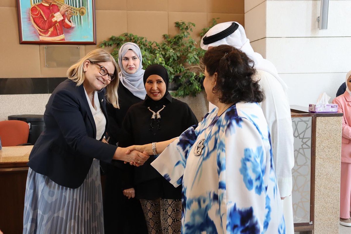 EU Ambassador Anne Koistinen was delighted to attend the opening of the exhibition celebrating 60 years of Belgium-Kuwait diplomatic ties at the National Library of Kuwait. A testament to the enduring friendship and collaboration between EU Member States and Kuwait.