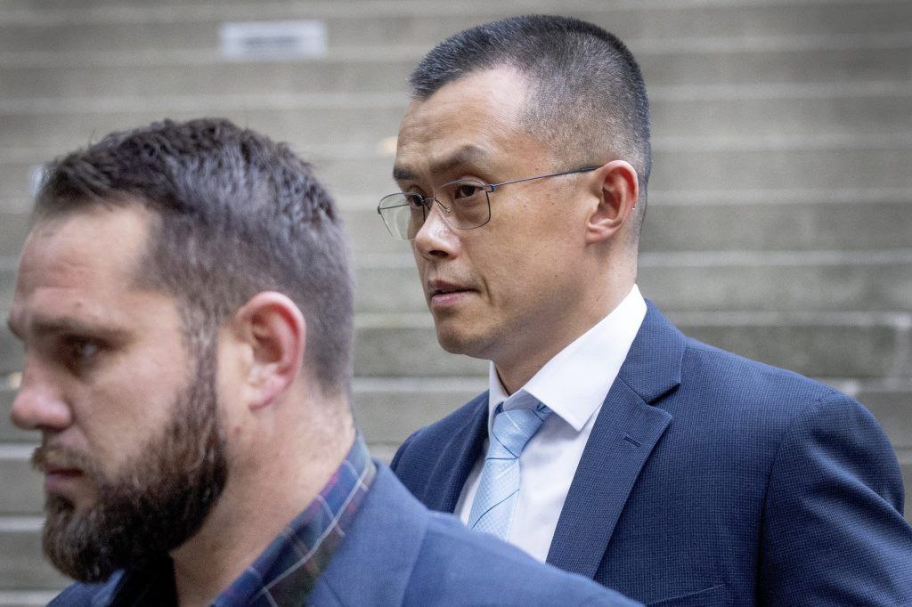 Some news on the 'Binance and CZ' case.⚖️ The founder of Binance, CZ, is about to receive his verdict in federal court in Seattle, and faces a 3-year prison sentence. 👀 Changpeng Zhao pleaded guilty and resigned as CEO of Binance, which agreed to pay $4.3 billion. 'I want to…