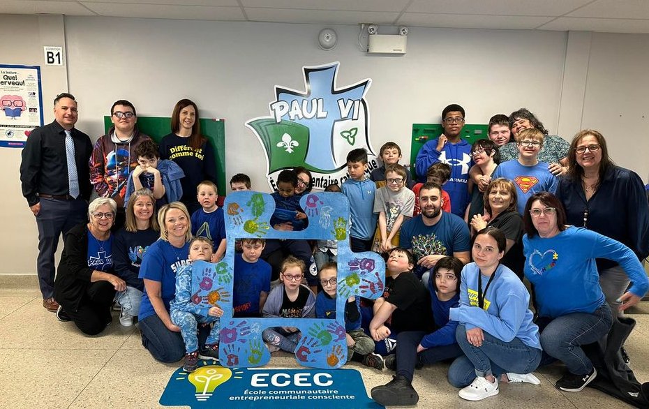 Merci à toutes celles et ceux qui ont participé activement au mois de sensibilisation à l'autisme soit en portant du bleu, avec des dessins, des bricolages ou toutes autres activités! 💙🧩 Voici quelques photos souvenirs de nos écoles! #CSDCEOmerci