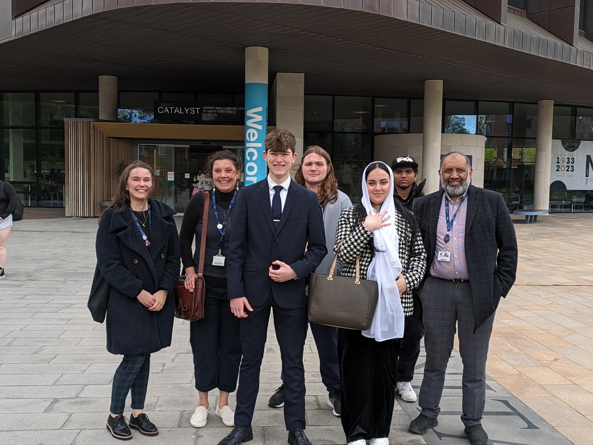 It was an exciting day out for our Business students when they went on a trip to @edgehill 🧑‍🎓 Everyone felt so inspired and a couple of the students are even going to apply to Edge Hill University following their visit! See our Business courses at ccsw.ac.uk