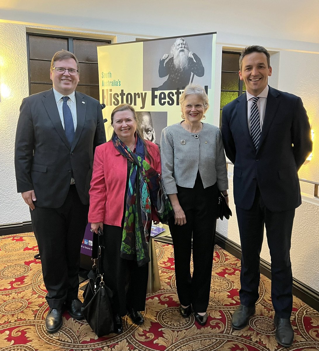 Wonderful to join the Governor, Chair of @HistorySA Elizabeth Ho and @JohnGardnerMP for the opening of the 2024 History Festival this evening. 

The Festival is a great opportunity to learn about the cultures, traditions and history of our amazing state. 

With hundreds of events…