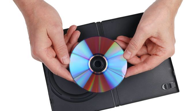 Man waxing nostalgic about good old DVDs until he tries to watch one of the bastards buff.ly/4bl61Q1