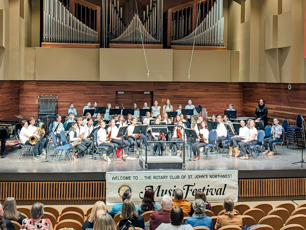 Congratulations to the @MQPSchool Grade 6 orchestra on a great performance at the @rotarymusicfest on Monday. It was amazing to see the progress they have made!