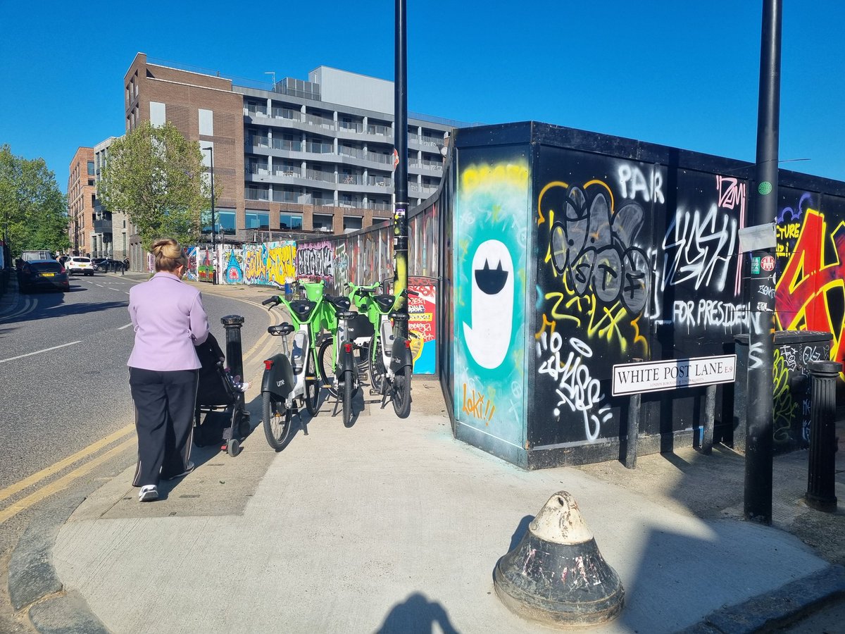 @limebike @TowerHamletsNow the lime bikes discarded around hackney wick is a nightmare for babies in prams, every weekend is a lime bikes graveyard, they are too many / heavy for my wife to move with a baby. Don't even look by the canal! #hackneywick #limebike