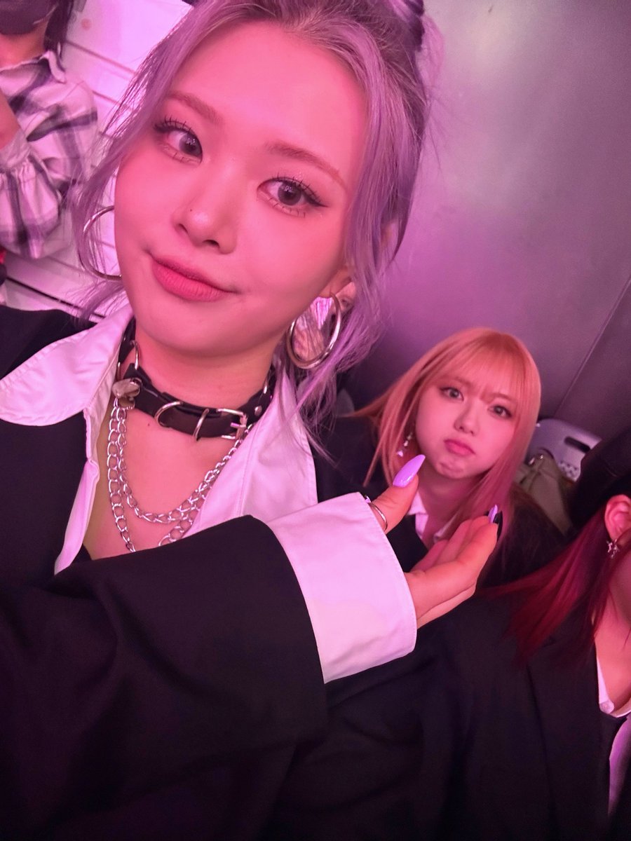 RBW_PURPLEKISS's tweet photo. [#수안]
언니~~ 생일 축하해요!!! 
벌써 언니의 생일이 왔다니,, 
시간이 참 빠르다요 ㅠ
항상 저랑 같이 수다 떨어줘서 너무너무 고맙구
언제나 행복했으면 좋겠어요🥰 
사랑하구 사랑해요~~ https://t.co/vjKBhe9A5r