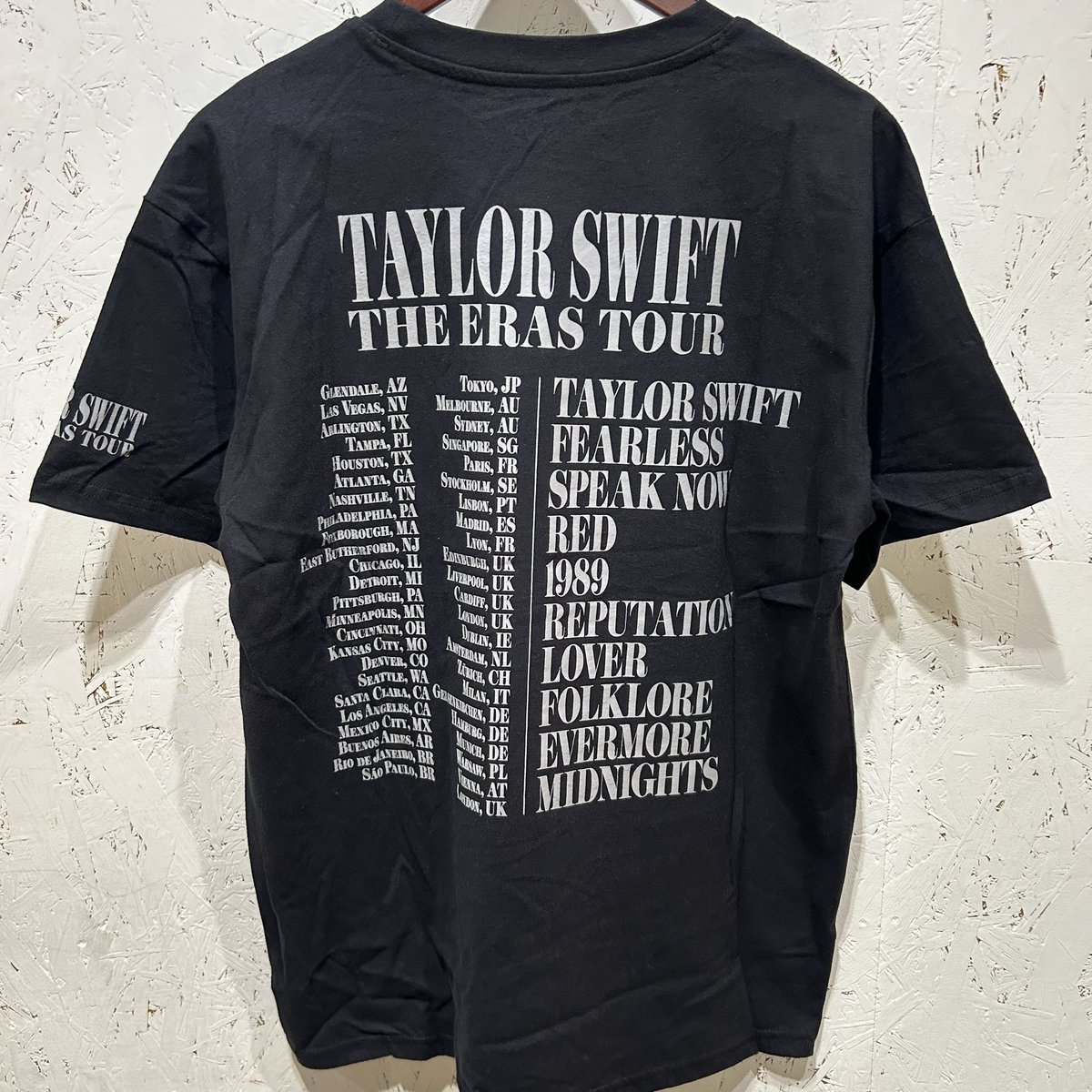 🌐#FM802 #OVERSEAS802

🎁プレゼント応募
5月1日 24時まで受付中！

🤍#TaylorSwift  #TheErasTour 公式Tシャツ

タイムフリー組の方からのご応募もお待ちしております！✨️

ご応募はこちらから🔻
funky802.com/service/Reques…