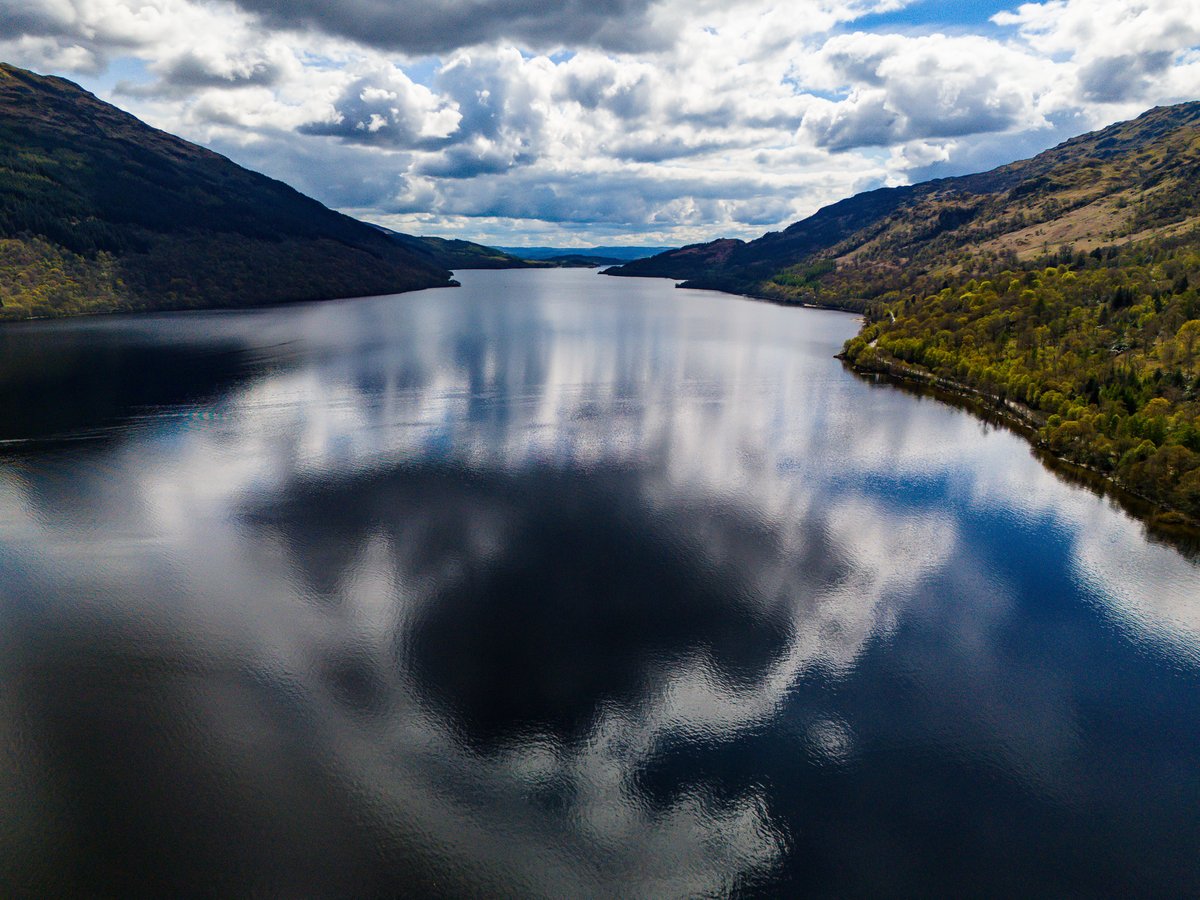 Looking back on four days filming in the Loch Lomond & The Trossachs National Park - those are pics from day four: Taking the watertaxi to Inversnaid & cycling to Loch Chon, and then visiting Ali Campbell in his workshop in Arrochar. Images are all edited now, now the 🎥 edit!