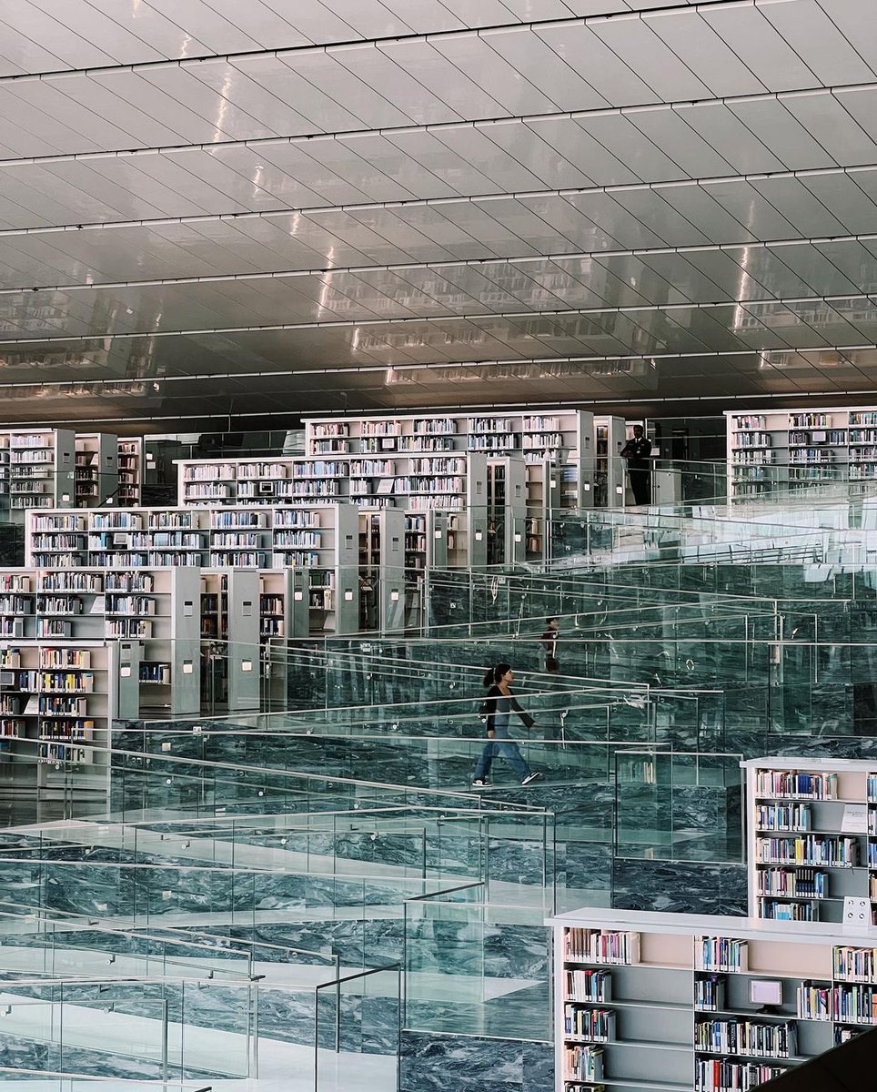 Join the visual voyage through the shelves of our Library! Share your favorite photos of our space using #qatarnationallibrary, where you’ll have a chance to be featured.