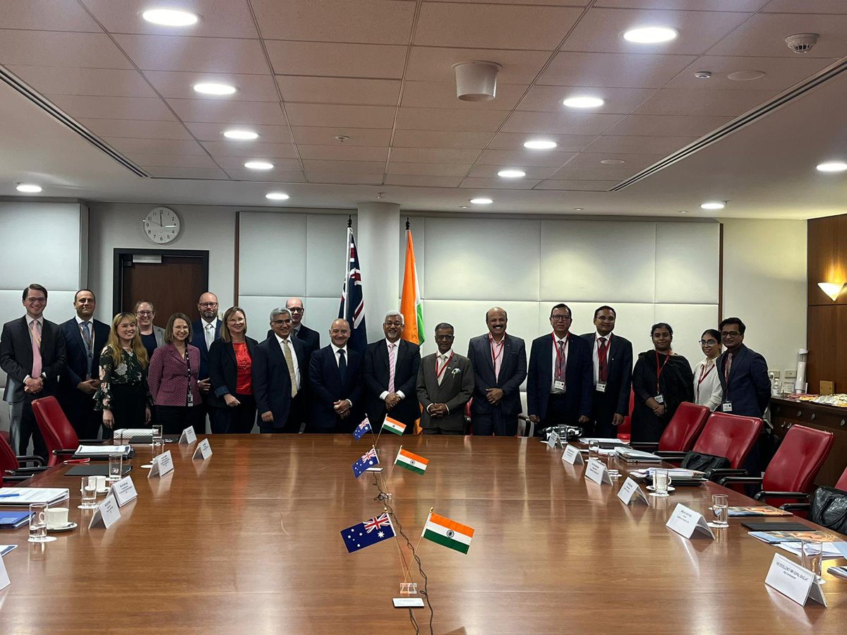 1st meeting of the #India #Australia #ECTA Joint Committee, led by Sunil Barthwal, Commerce Secretary @DoC_GoI and George Mina, Deputy Secretary Trade and Investment Group @DFAT: “Productive discussions on leveraging our complementarities to further enhance India- Australia…