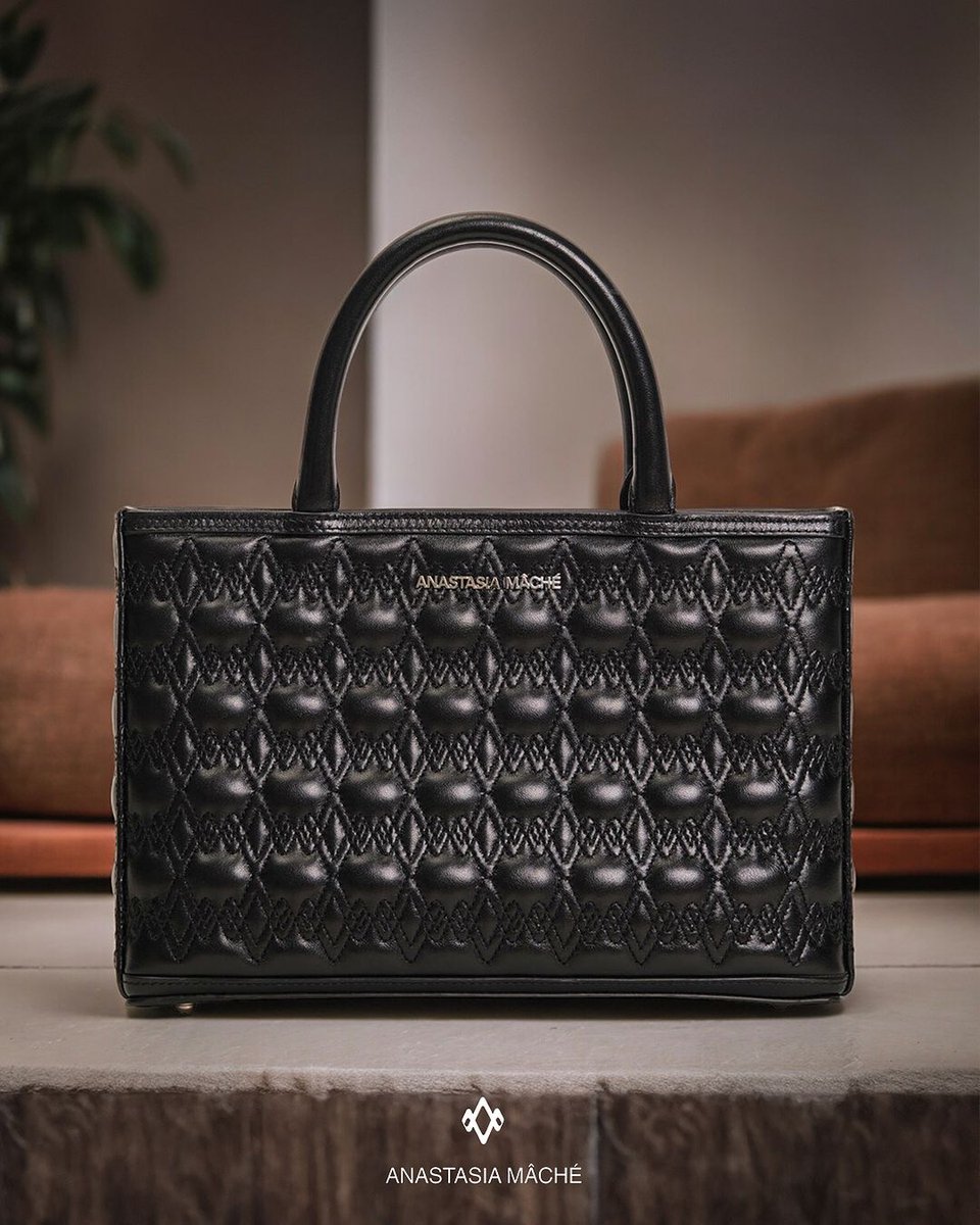 Dare to dream, dare to celebrate individuality, dare to carry more than just belongings with Anastasia Mache.

#Anastasiamache #LuxuryCrafted #LuxuryBags #shopnow #AnastasiamacheShop #AnastasiaMacheHandbags