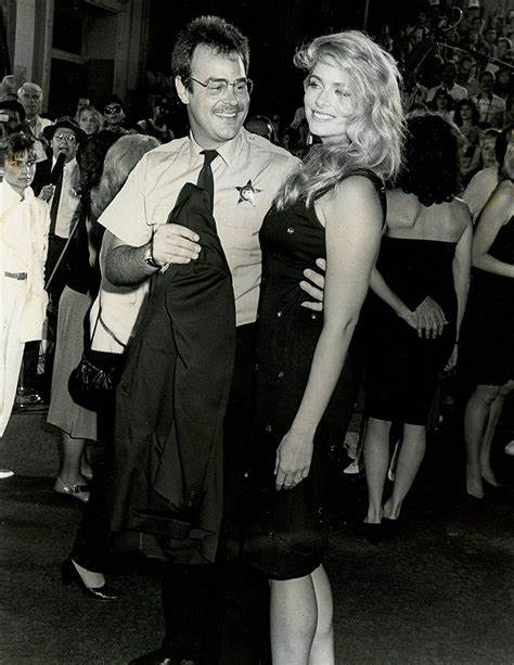 @OldSchool80s I remember when Dan Aykryod & Donna Dixon were married on April 29, 1983. They were great couple! Donna Dixon was 🔥 since the '80s! #DanAykroyd #DonnaDixon #80s