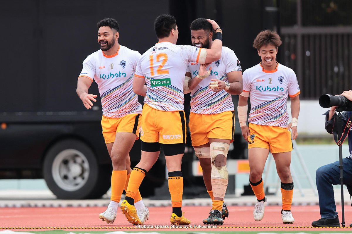 Kubota_Spears's tweet image. #Round15  👊🔥⚡️
本節は、2023-24シーズンラストホストゲームとして、応援頂いたみなさまへの感謝の気持ちを込めて#OrangeThanksDayというテーマを掲げ、様々なイベントで試合を盛り上げました🍊

前半の劣勢から後半ペースを奪うとたちまち点差を広げたスピアーズ。
ホストスタジアム #えどりく