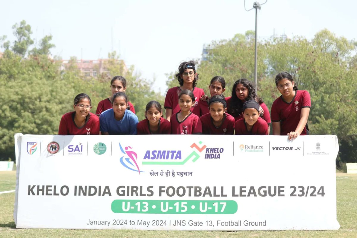 Khelo India Girl's Football League 2023-24 (U-15) 🏆

Modern School Vasant Vihar 🆚 Vasant Valley School Vasant Kunj

#kheloindia #KIGFL
#FootballDelhi #Indianfootball