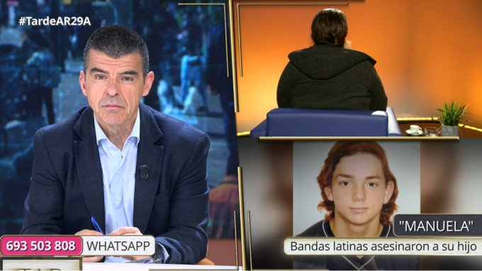blvcom's tweet photo. ⚪ @TardeARtv #TardeAR29A en @telecincoes consigue 2.964.000 ESPECTADORES ÚNICOS (AA).
⭐ Presentado por @anarosaq registró 874.000 espectadores de audiencia media y un 10.2% de cuota.
#Audiencias 📺📊 https://t.co/LEDBKCks4K