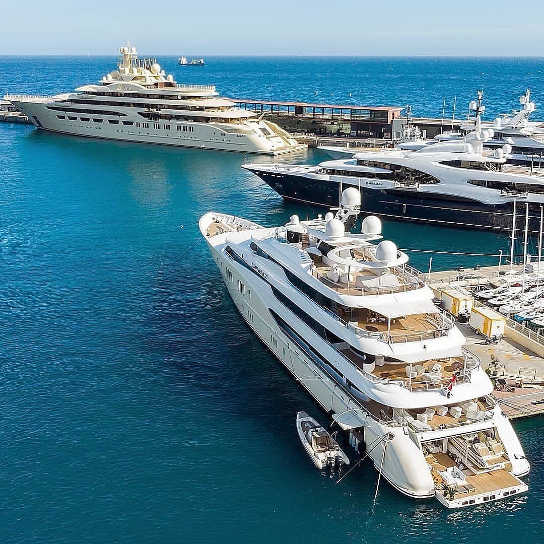 M/Y Eminence, M/Y Barbara, M/Y Dilbar in Monaco 🇲🇨 

#yachtparty #miami #marina #luxurylife #yachtinglifestyle #monaco #yachtbroker #instayacht #sailingyacht #yachtlover #vacation #nature #luxuryyachts #megayachts #yachtinglife #yachtmaster #boatshow #dubai