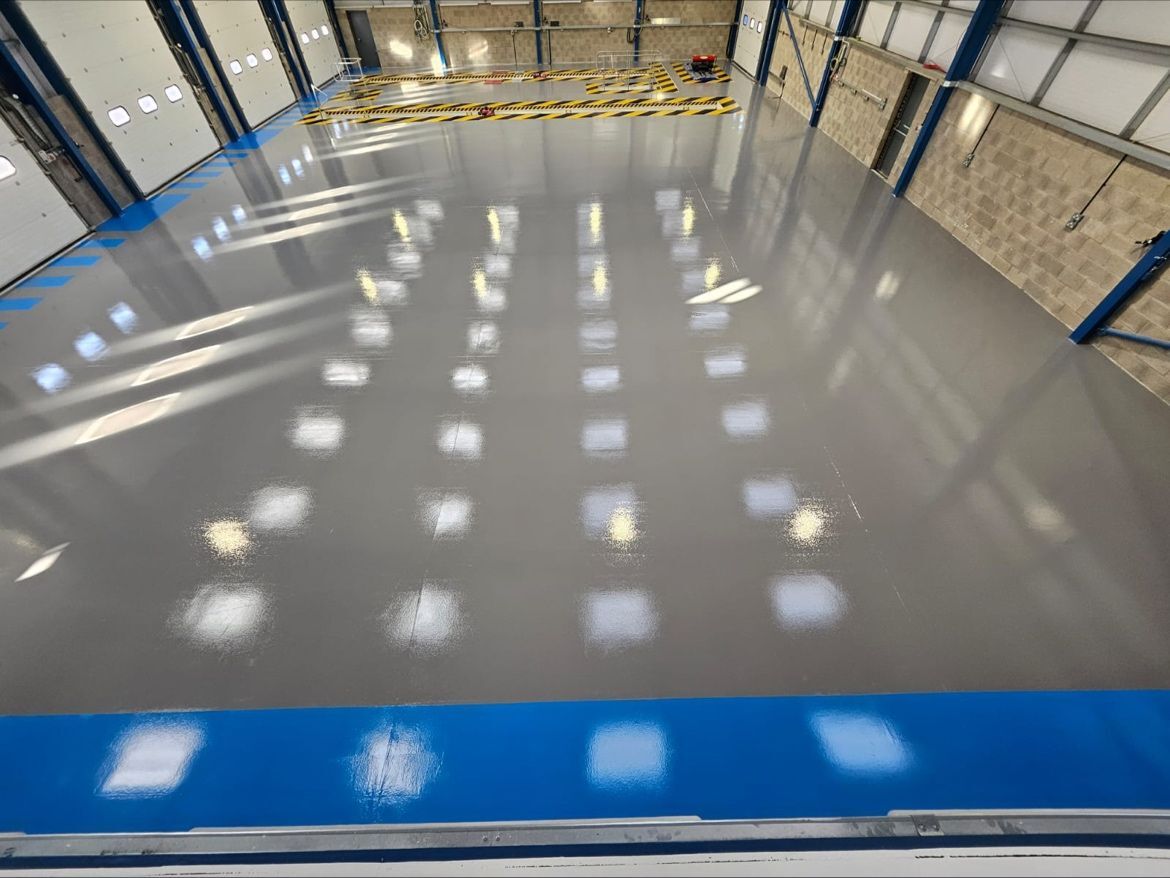 Another Great Transformation by PSC Flooring! 

Excited to unveil our recent makeover: a new HGV repair workshop in Port Talbot! 

Explore more at: bit.ly/3HBfV33

#PSCFlooring #EpoxyResin #WorkshopRevamp #HGVService #PortTalbot