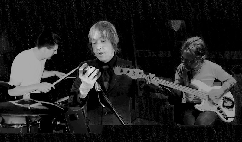 magazine_1st's tweet photo. 9-VOLT VELVET β Theyβll Blow Your Socks Off #BoundariesPushed #9VoltVelvet #BloodSugarRush #BeachBall #DallasMusic #BrightonLabel #VoltVelvet #CrypticCarousel #Brainwaves #AppleMusic #BlueOdyssey #Music #DIIV #Bandcamp #CathedralsEP #9voltvelvet
https://t.co/oeZBtEMm0n https://t.co/RNjdr3Jc7R