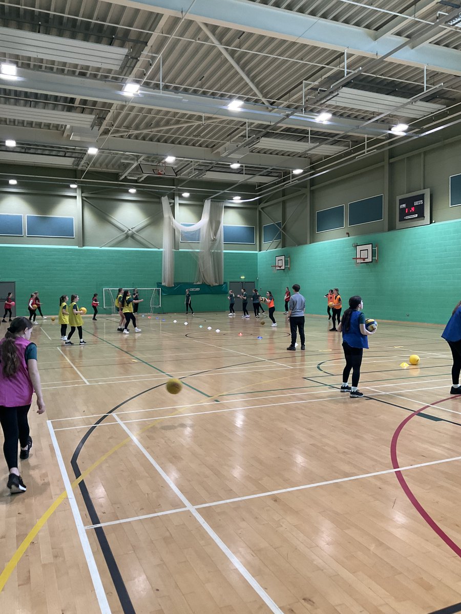 A group of Year 10 and 11 students have been working exceptionally hard since October completing the Your Time Leadership qualification. 

On Friday they delivered their multi sport festival for the day to a group of Year 7s

#AspireAchieveCelebrate