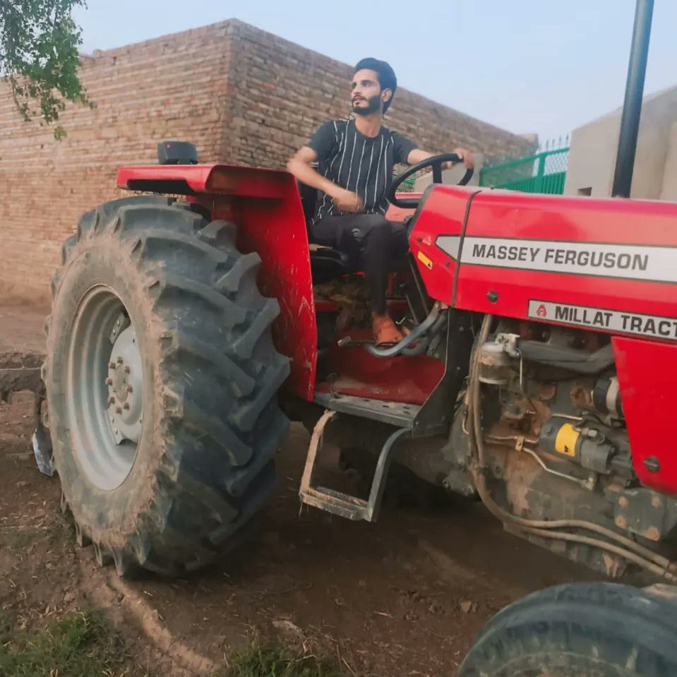 Muazzam Haseeb Khan
Village life 
After a long time I visited my village
#마에스트로_세븐틴의_지휘에_맞춰 #хтивийпонеділок #세븐틴의_지휘에_맞춰 #farmer #FarmingAirdrops #TimnasDay #village #Punjabi #Punjab #Pakistani #muazzamhaseebkhan @MuazzamKha85750