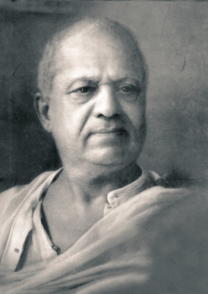 . @DirectorsIFTDA remembers the Father of Indian Cinema Shri. Dadasaheb Phalke on his Birth Anniversary. His debut film, Raja Harishchandra was the first Indian movie in 1913.He made 95 feature-length films and 27 short films in his career, spanning 19 years, until 1937.