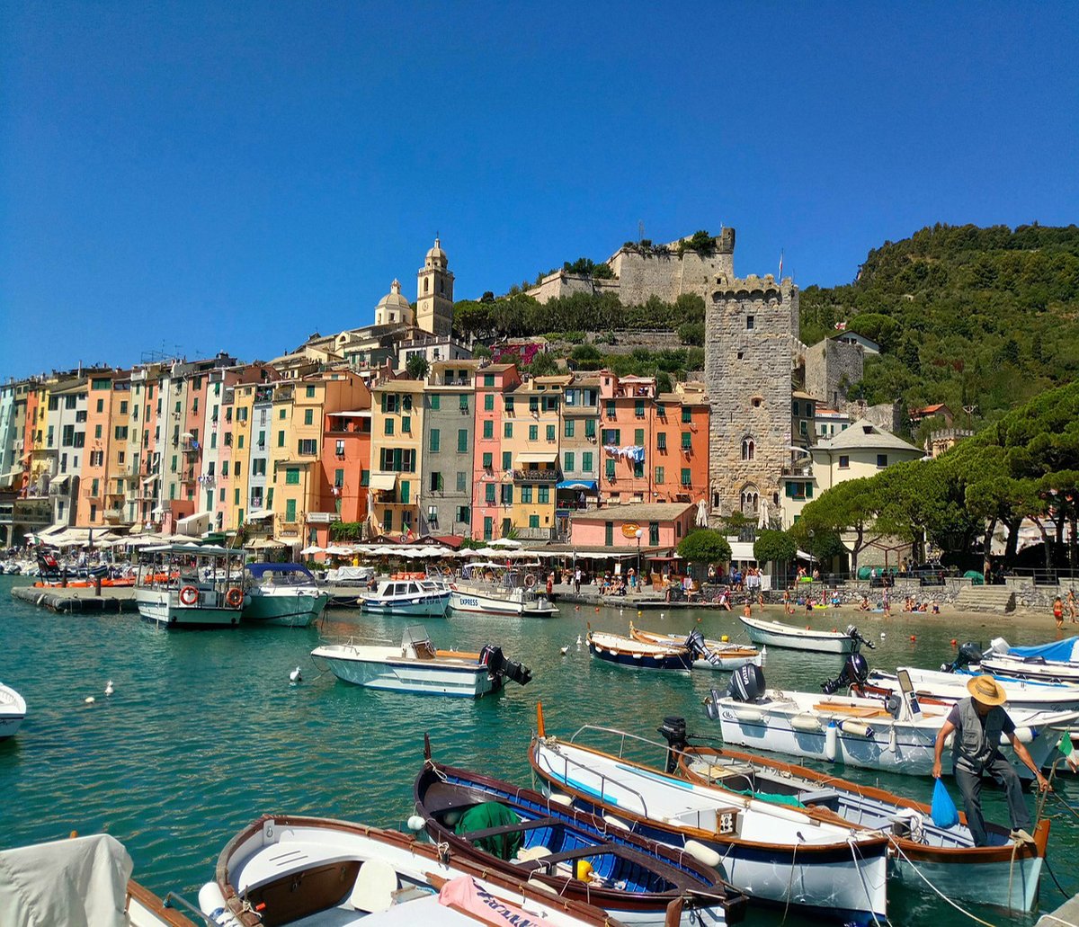 Portovenere: t.ly/ERVWm

#liguria #italy #cinqueterre #portovenere #italia #italija #putovanja #travel #putovanje #turizamsrbija #tumagazin #turizam  #srbija #beograd #travelling #bar #hotel #tourism #hotels #tourist #turistickeagencije #turistickaagencija