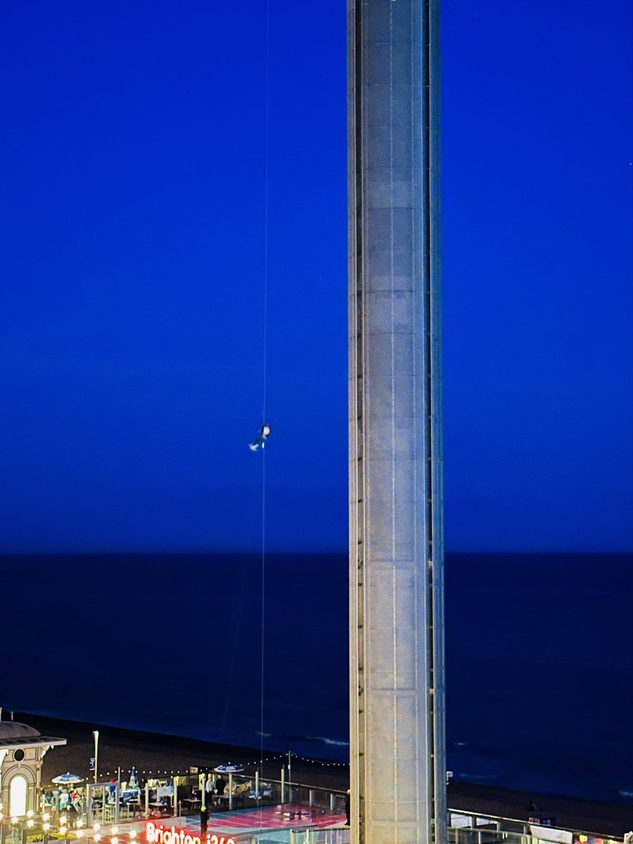 @DailyPicTheme2 I was trying to find a suitable #DailyPictureTheme photo last night when I could hear shouting and cheering from outside as a person abseiled down the #Brighton i360 from the pod #overhead. Excellent timing 👍