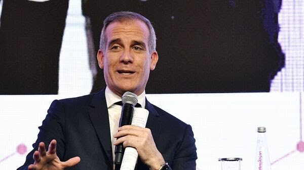 'Previously, the joke was no Indian could be a CEO in the US. Now, it's the opposite - if you're not Indian, you might not make it as a CEO in America. From Google to Starbucks, Indians are making a big impact,' says US envoy Eric Garcetti. #CEO #IndianDiaspora