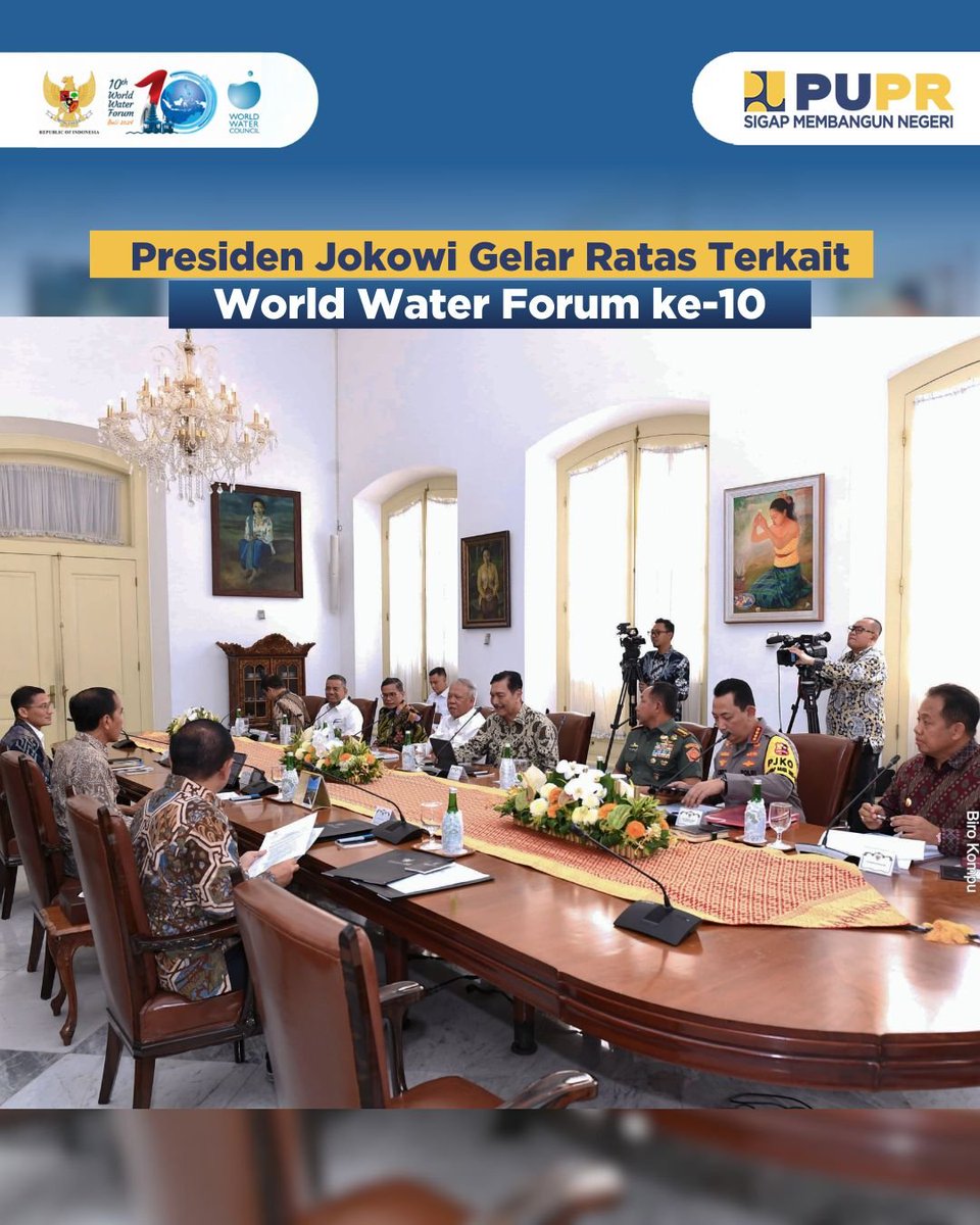 Presiden @jokowi bersama sejumlah Menteri Kabinet Indonesia Maju menggelar rapat terbatas (ratas) terkait persiapan penyelenggaraan #10thWorldWaterForum di Bali pada 19-20 Mei 2024 mendatang. 

#SigapMembangunNegeri #WaterforSharedProsperity