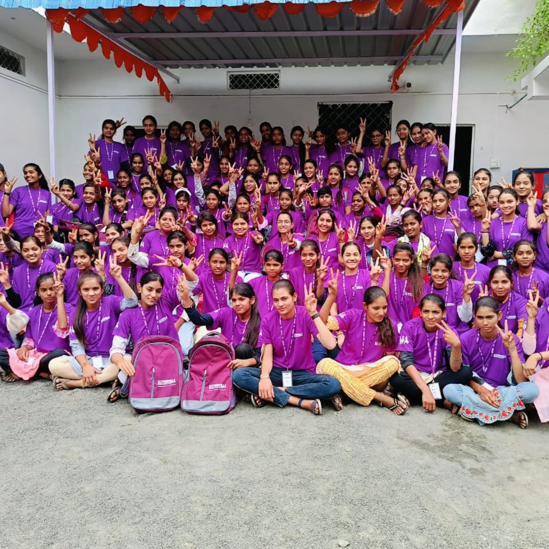 We're thrilled to announce the successful completion of the Sehore #Districtlevelevent in Madhya Pradesh! Together, we proudly welcomed 104 remarkable girls into the Girl Icon family, including 101 from Sehore, 2 from Dewas, and 1 from Dhar. Congrats to our new Girl Icons!