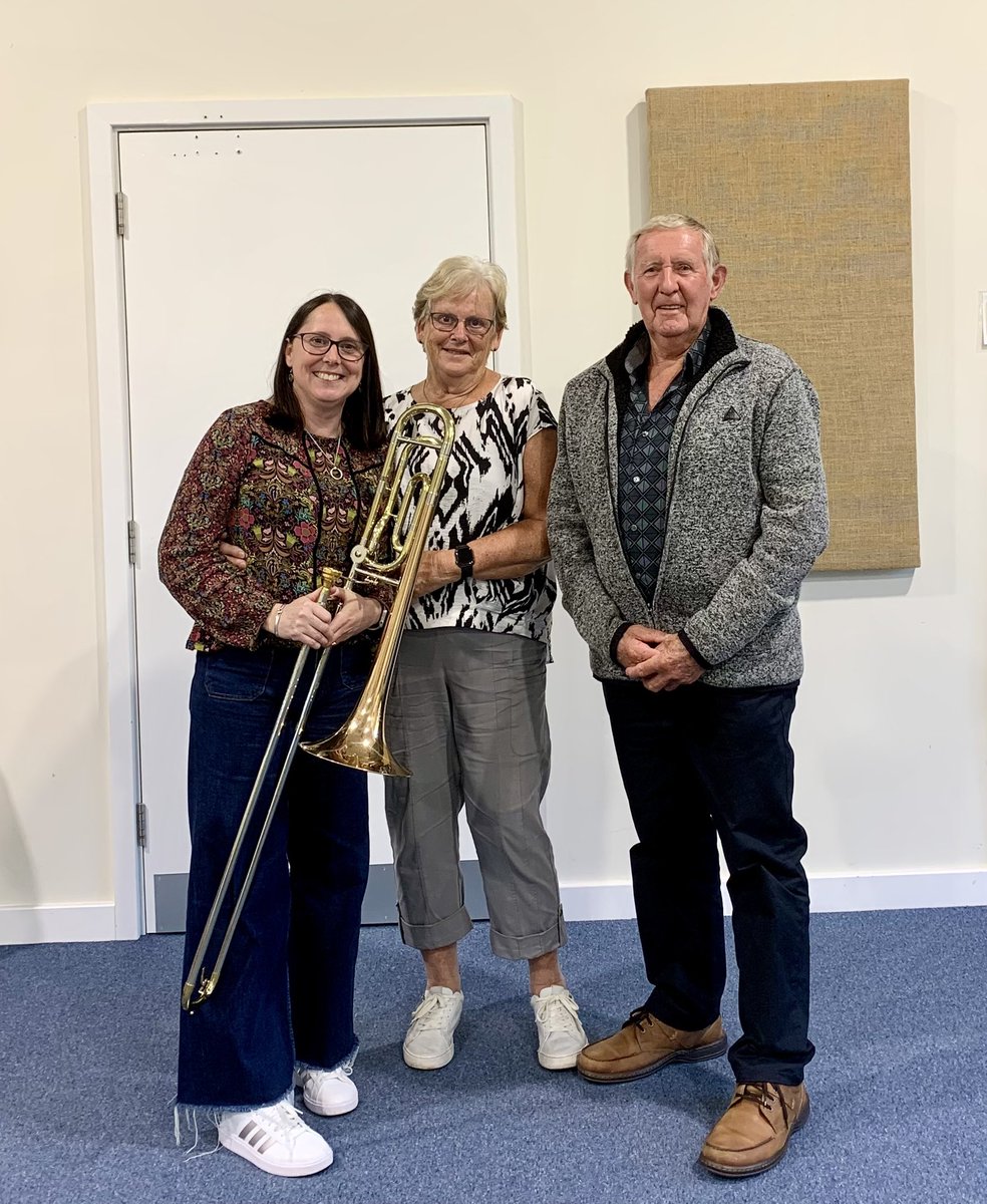 Such a pleasure to welcome @deewallerbox Mum and Dad to the band hall last night, all the way from New Zealand! They hopped off their @cunardline world cruise for a visit to Amersham. Lovely to meet you both. Your daughter does fabulous work inspiring young people 😊🎺