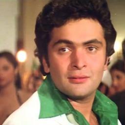 Remembering the legendary #RishiKapoor  on his death anniversary.🙏📷 
#RishiKapoordeathAnniversary #trending #HappyBirthdayRohit 

@chintskap