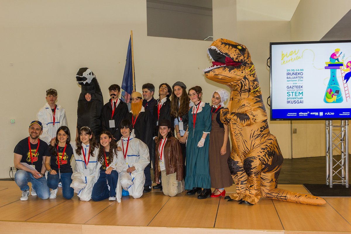Colegio Luis Amigó (@colegioamigo) on Twitter photo Alumnado del colegio Luis Amigó en la VII Feria de Tecnociencia celebrada en <a href="/baluarte/">Baluarte</a>
<a href="/LA_Curiosity/">LA Curiosity</a> <a href="/pamplonetario/">Planetario Pamplona</a> <a href="/Elhuyar/">Elhuyar</a>
Toda la información en: goo.su/D7WJDP
#ReSuena #Tecnociencia #Curiosity Alumnado del colegio Luis Amigó en la VII Feria de Tecnociencia celebrada en <a href="/baluarte/">Baluarte</a>
<a href="/LA_Curiosity/">LA Curiosity</a> <a href="/pamplonetario/">Planetario Pamplona</a> <a href="/Elhuyar/">Elhuyar</a>
Toda la información en: goo.su/D7WJDP
#ReSuena #Tecnociencia #Curiosity