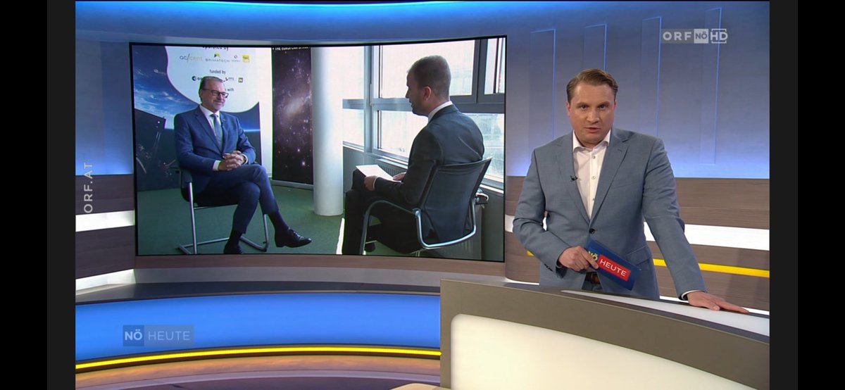mayrtob's tweet photo. 🪐🛰️Der Chef der Europäischen Weltraumorganisation @AschbacherJosef war in Schwechat. Ich habe mit ihm über Europas Raketenpläne und das Konfliktpotenzial im Weltraum gesprochen, und natürlich warum auf einmal alle wieder zum Mond wollen 🌕 🧑‍🚀

https://t.co/kd3qWU7BXK

@esa https://t.co/vqx8zB5vYl