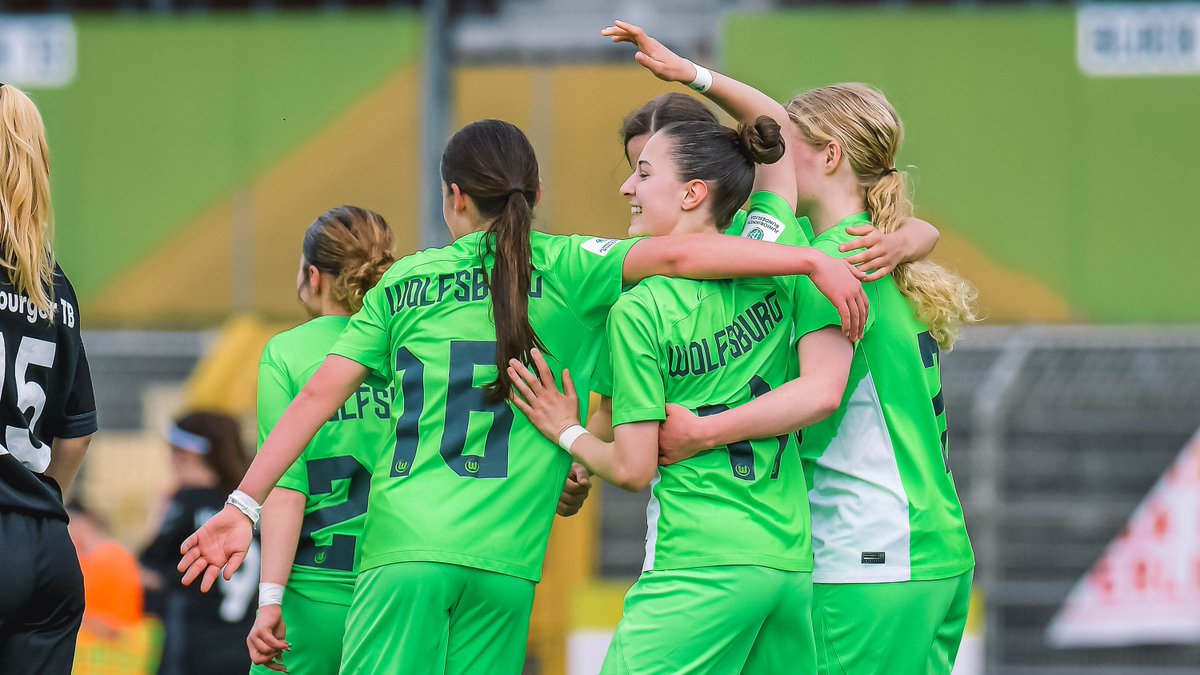 Letztes Bundesligaspiel für unsere U17 ☑️ Next Step ➡️ Halbfinale 🔥 ➡️ vfl.ink/XxEk4 #VfLWolfsburg #VfLWolfsburgFrauen #Wölfinnen @VfLWolfsburgeV