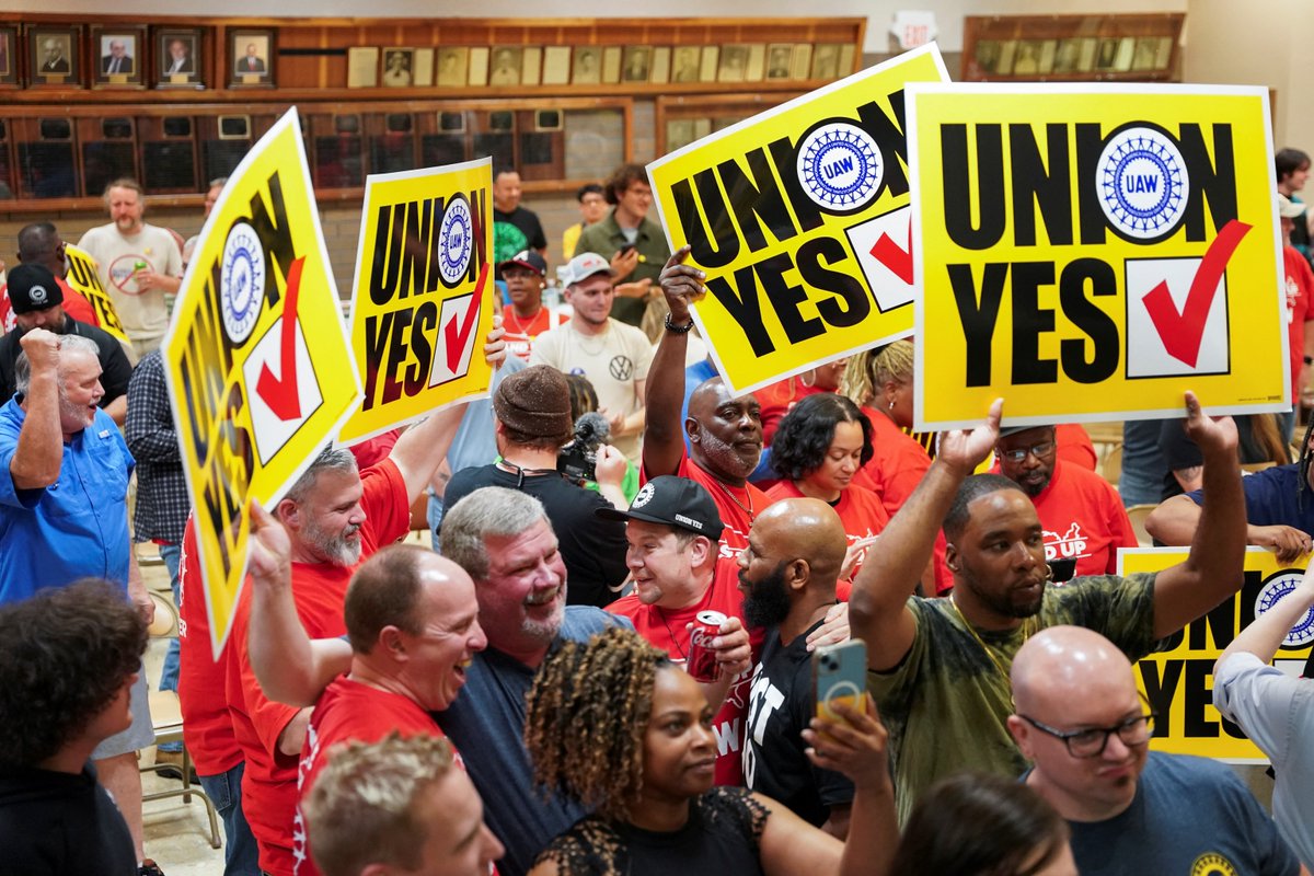 Miss last week's Madison Labor Radio on @WORTradio? You can listen to the #podcast at

blubrry.com/wort_labor_rad…

The @UAW wins at Volkswagen, reports from @LaborNotes, layoffs at Case New Holland and more

#1u #UnionStrong #LaborRadioPod