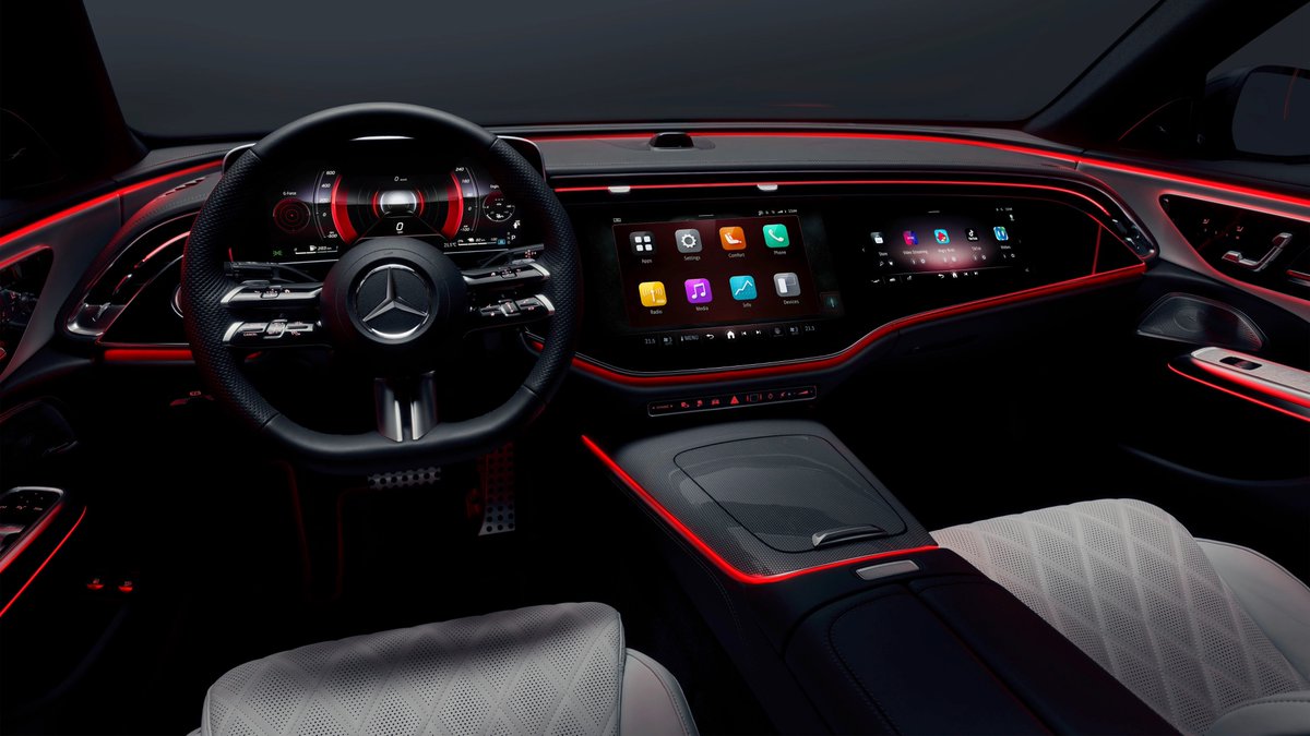 Mercedes-Benz CEO Ola Källenius önemli açıklamalar yapmış,  bazı notlarım şöyle;

- Gelecek tam elektrikli olacak, 2030 için değil belki ama o istikamette gidiyoruz.

- Yeni nesil Apple CarPlay'i desteklemiyoruz çünkü işletim sisteminden bilgi eğlenceye, otonom sürüşten batarya…
