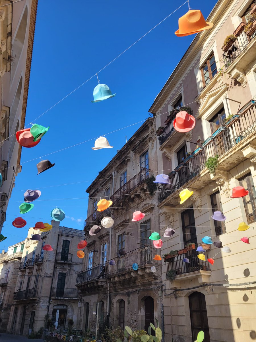 @DailyPicTheme2 For today's #overhead theme, hats in Ortigia, as you do 😀
#DailyPictureTheme