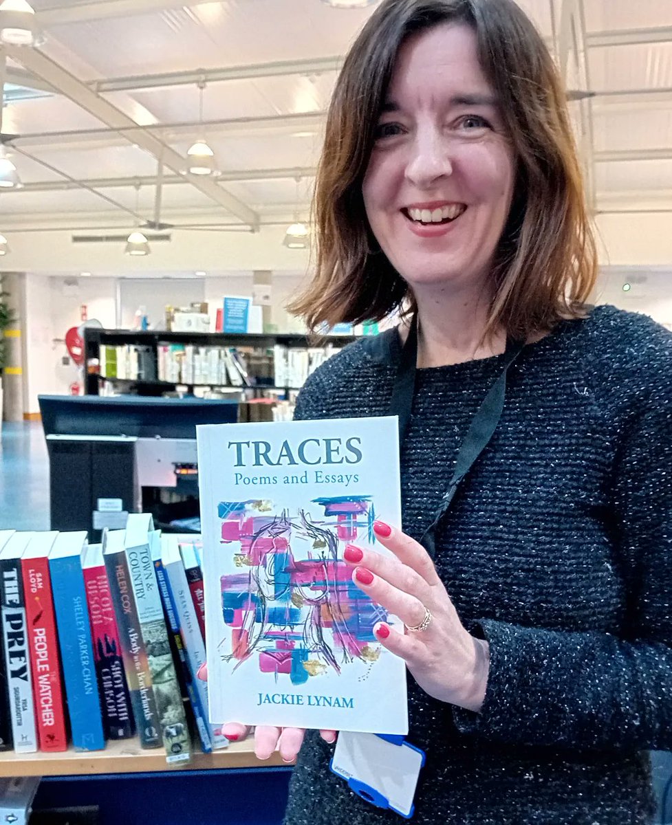 A little reminder that my book Traces is available to borrow from public libraries in Ireland. @dubcilib have bought extra copies so you won't have to wait long if you reserve it in your local branch @LibrariesIre 💜📚 librariesireland.spydus.ie/cgi-bin/spydus…