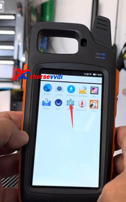 Xhorsevvdi's tweet photo. Simply add screen lock pin code to #xhorse key tool max/ max pro ๐๐๐
1๏ธโฃHold on the middle part
2๏ธโฃSelect 'Setting'
3๏ธโฃSearch for 'screen lock'
4๏ธโฃEnter PIN
#keytoolmaxpro #keytoolmax #screenlock #pincode https://t.co/FsNC36Y5i0
