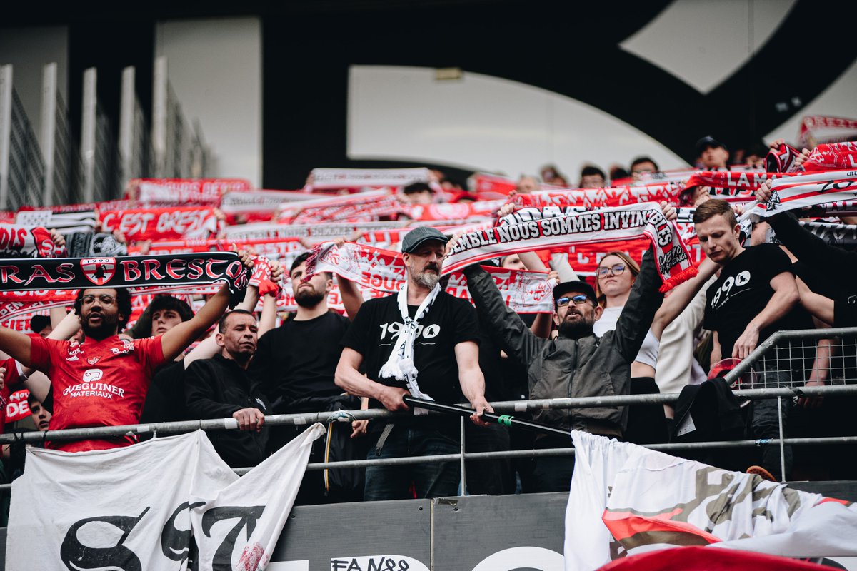 SB29's tweet image. 🔴𝐄𝐧𝐬𝐞𝐦𝐛𝐥𝐞, 𝐧𝐨𝐮𝐬 𝐬𝐨𝐦𝐦𝐞𝐬 𝐢𝐧𝐯𝐢𝐧𝐜𝐢𝐛𝐥𝐞𝐬 !⚪