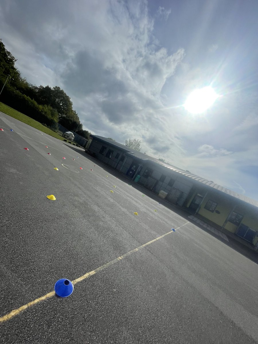 Happy Tuesday ☀️ Looking forward to a morning full of fun here @SoweVPrimary where Year 6 do Netball and Year 3 do Tag Rugby 🏉 

Let’s go and smash today! 🌟
#PositiveEnergy #PositiveVibesOnly  #positivity