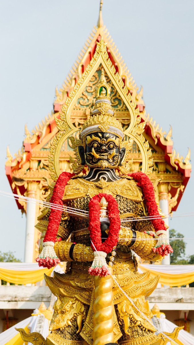 ขอให้คนที่ได้รีทวิต+เห็นรุปปู่เวสที่นครสวรรค์รุปนี้ มีโชคมีลาภ เงินเข้ารัวๆนับแต่นี้ค่ะ 
(วัดหนองน้ำใส ท่าตะโก จ.นครสวรรค์ 
ใครผ่านไปมาแวะสักการะได้นะคะ)