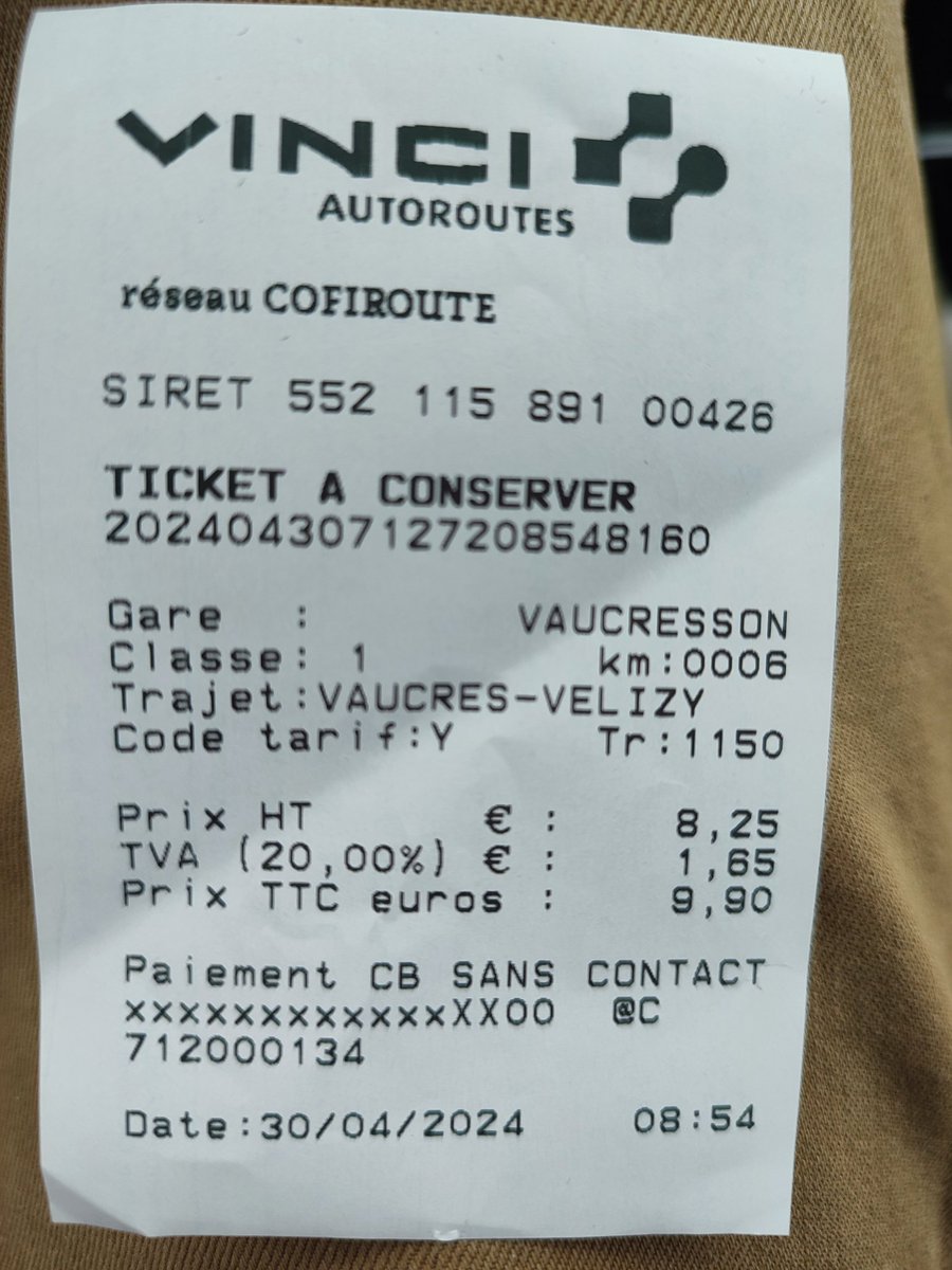 #A13 , route fermée mais porte monnaie ouvert en prenant le tunnel de l'a86 ! 9,90€ pour 6km. Scandaleux de profiter ainsi des automobilistes et de ceux qui travaillent. #autoroute #Vinciautoroutes ⚡