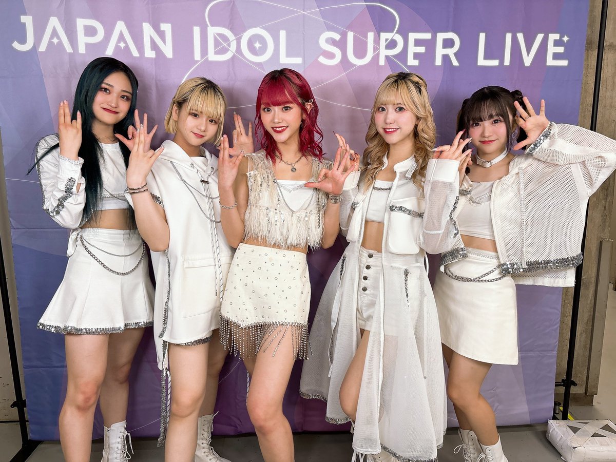 「JAPAN IDOL SUPER LIVE 2024」
@ CLUBCITTA'公演　春の大祭典編

🎤１２組目は24emotions
（@axy_24_official）さんです！

盛り上がっていきましょう！🌸

#SUPERLIVE
#IDOL
#アイドル