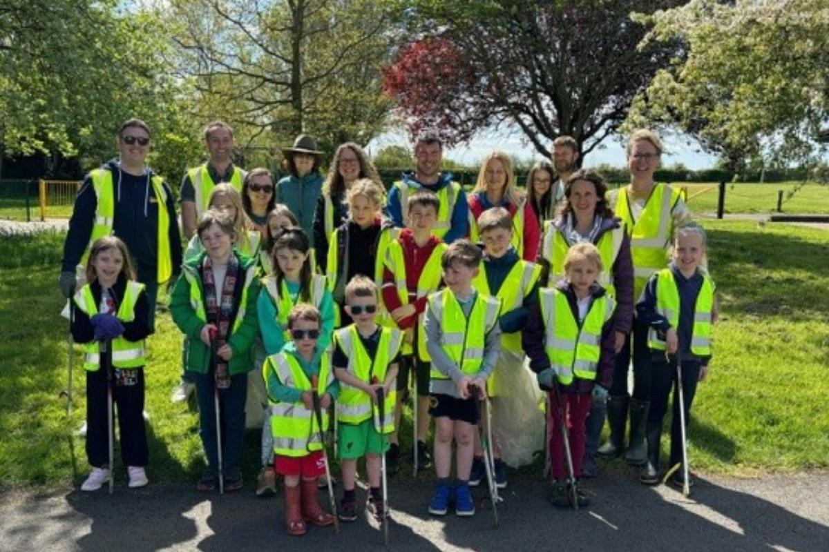 'A dedicated litter-pick group recently swept around the village of Kingswood.' gazetteseries.co.uk/news/24272994.…