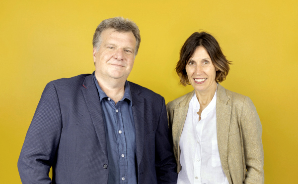 Laurent Riéra (@laurentriera) on Twitter photo "Les mots éculés, les mots lessivés, les mots délavés nourrissent une novlangue politique et managériale qui ne parle plus à personne". Dans <a href="/Strategies/">Strategies</a>, tribune salutaire de <a href="/Raphaelleginies/">Raphaelle Ginies</a> et Samuel Jequier pour redonner du pouvoir aux mots strategies.fr/actualites/tri… #compublique "Les mots éculés, les mots lessivés, les mots délavés nourrissent une novlangue politique et managériale qui ne parle plus à personne". Dans <a href="/Strategies/">Strategies</a>, tribune salutaire de <a href="/Raphaelleginies/">Raphaelle Ginies</a> et Samuel Jequier pour redonner du pouvoir aux mots strategies.fr/actualites/tri… #compublique